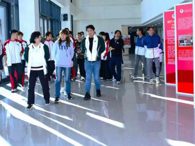 SJM Dragon Boat Team Hosts Exchange Activity with the Univer...
