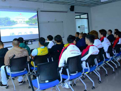 SJM Dragon Boat Team Hosts Exchange Activity with the Univer...