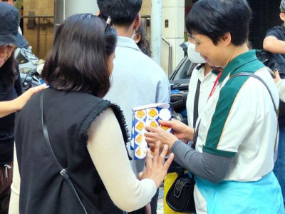 澳娛綜合義工隊參加「澳門聾人協會賣旗日」