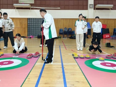 SJM Hosts &ldquo;Parent‑Child Floor Curling Experience Day&rdquo;